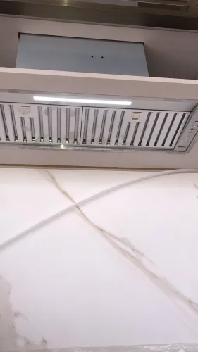 Instalação de coifas de embutir 
