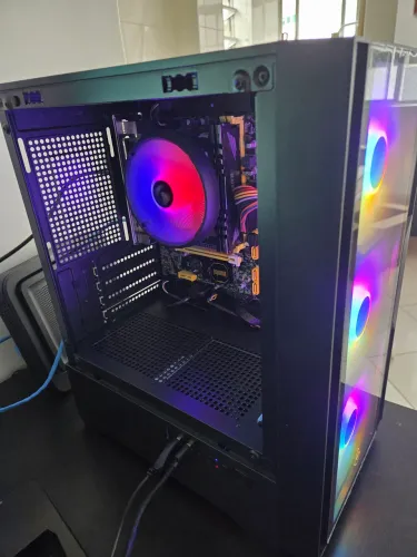 PC i3 8100- 32gb Ram 2666mhz- SSD 512gb