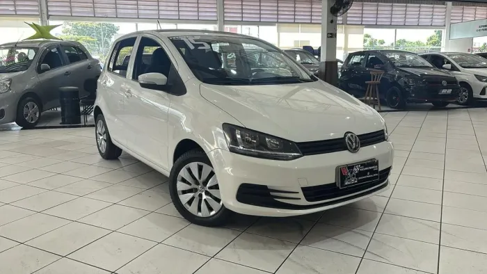 Volkswagen Fox Trendline 1.0 Flex 8V 5P 2015