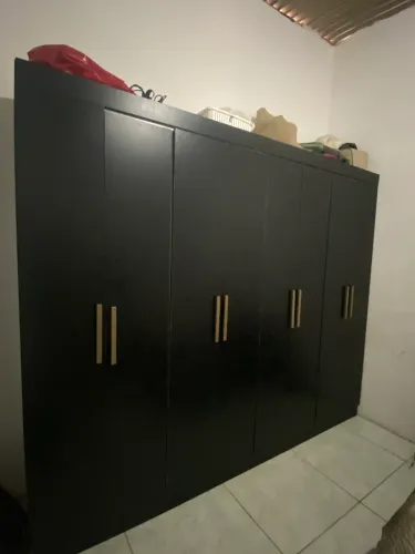 Guarda roupa 8 portas novo