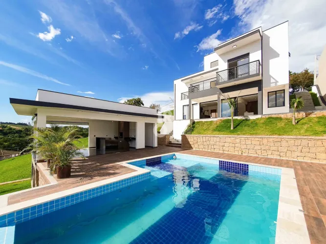Casa com 4 suítes no RESIDENCIAL DOS LAGOS em Itupeva/SP por R$ 2.650.000