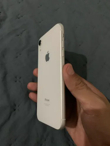 iPhone XR 64GB