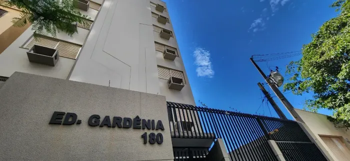 COBERTURA NO CENTRO DA CIDADE