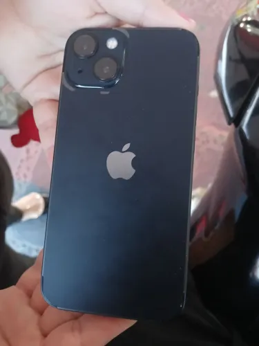 Iphone 13 bem conservado único dono funciona tudo 