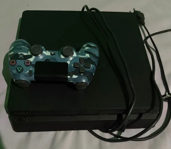 Ps4 slim é mais 1 controle