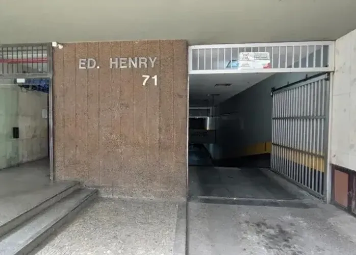 Vendo Vaga de garagem na Rua Senador Dantas, nº. 71 Centro