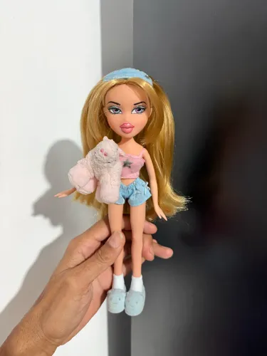 Bratz cloe