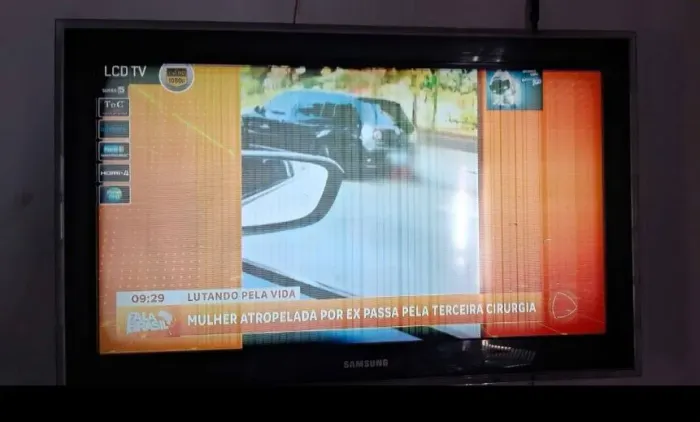 TV 32