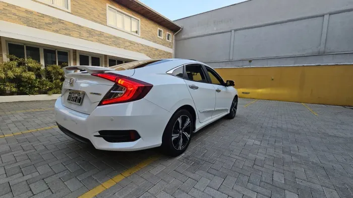 Honda Civic Sedan Touring 1.5 Turbo 16V Aut.4p 2018
