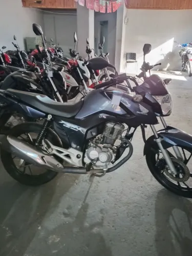 Honda fan 160cc 2024 (shalom veículos)