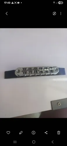 Cavalete para guitarra semi acustica
