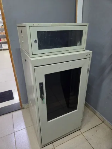 Rack de chão e parede