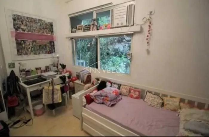 Apartamento - Padrão / Residencial / Lagoa