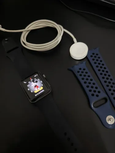 Apple Watch Series 3 - 38 mm Faço Envío pela Olx!