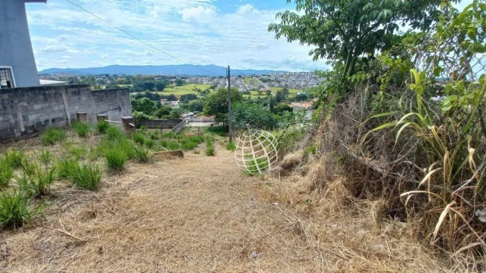 Terreno à venda, 694 m² por R$ 400.000,00 - Chácara Parque São Pedro - Atibaia/SP
