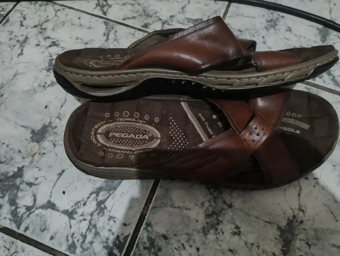Vendo sandália pegada advanced system marrom masculino<br>Usada apenas 1 vez <br>Está novinha