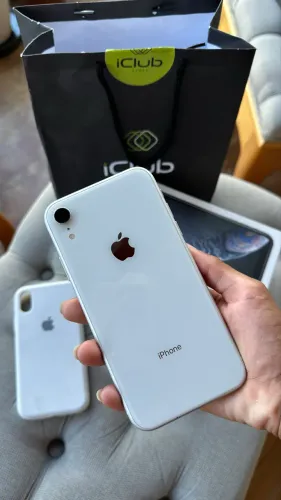iPhone XR