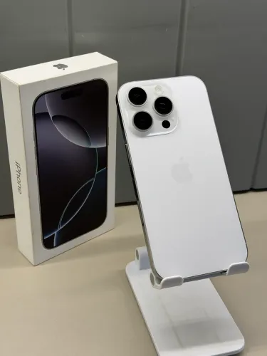 iPhone 16 pro 128gb Branco Semi Novo | Loja Física