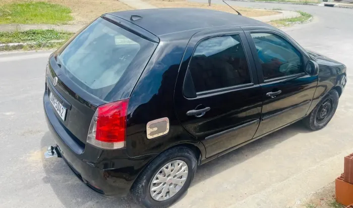 Fiat Palio Celebration 1.0 Fire Flex 8V 4P 2015