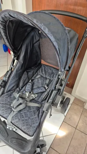 Carrinho de bebê Burigotto 