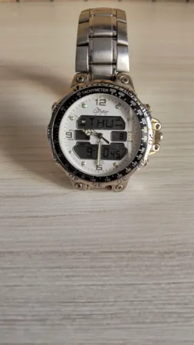 Relógio Retro Condor Modelo New pulseira aço inoxidável