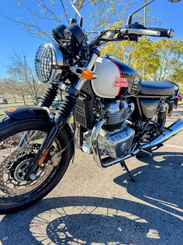 Royal Enfield Interceptor 650 ano 2024/24