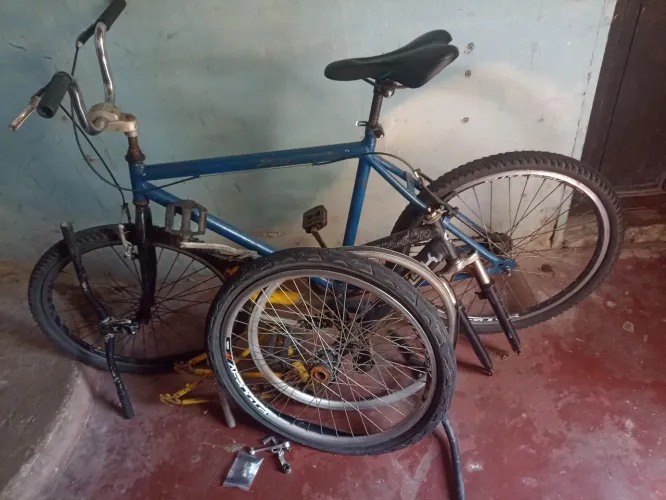 Bicicleta aro 26 e peças