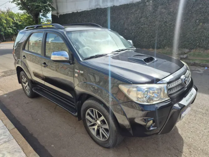 Toyota Hilux SW4 SRV D4-d 4X4 3.0 TDI Dies. AUT 2006