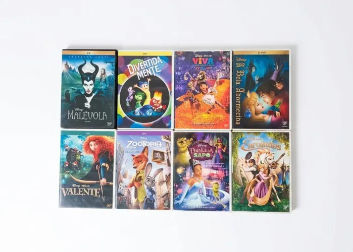 Lote 6 DVDs  da Disney 
