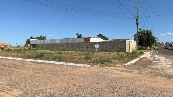 Terreno à venda no Residencial Araguaia Parque - Água Boa - MT