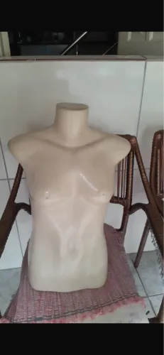 Manequim feminino