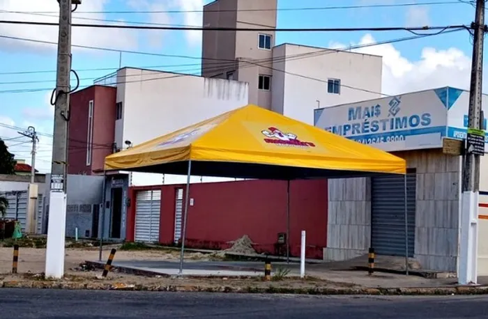Tendas sob encomenda encomende a sua
