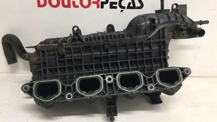 Coletor de admissão Audi Q3 2017