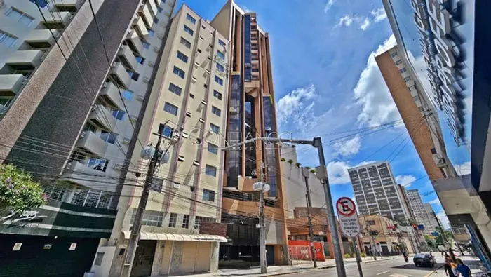 Sala comercial mobiliada à venda no Centro, Curitiba/PR - Confiancce Imóveis