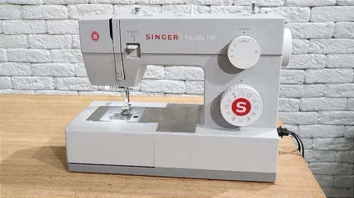 Maquina De Costura Singer - Super Nova