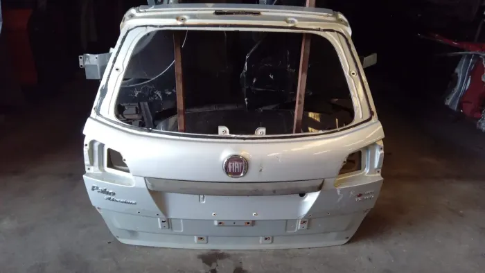 Tampa Traseira Fiat Palio Weekend Locker Original