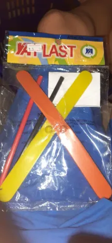 Helicóptero brinquedo 