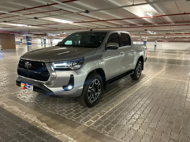 Toyota Hilux CD SRX 4X4 2.8 TDI 16V Diesel Aut. 2022