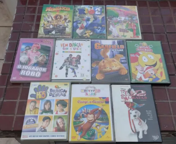 Lote com 10 DVDs Infantis Originais
