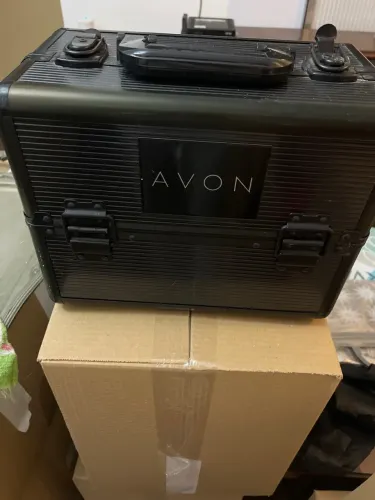 Maleta de Maquiagem Avon