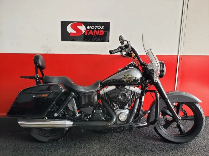 Harley-Davidson SWITCHBACK FLD