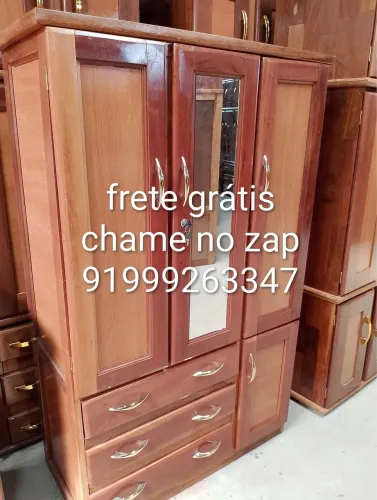 Guarda roupa de madeira com espelho frete grátis