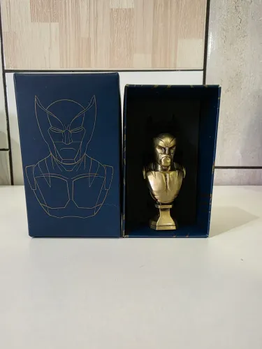 Busto Wolverine Clássico (X-Men) - Omelete Box / Peça de Metal