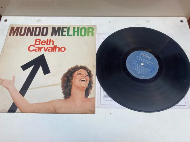 Disco de Vinil Beth Carvalho - Mundo Melhor