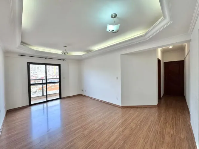 Apartamento tipo para venda em Centro com 3 quartos, sendo 1 suíte, 119m²