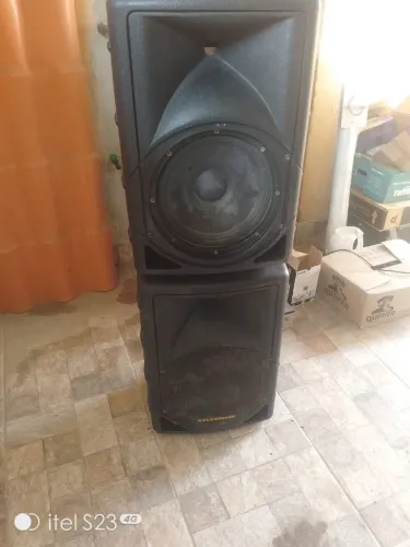 Caixas de som