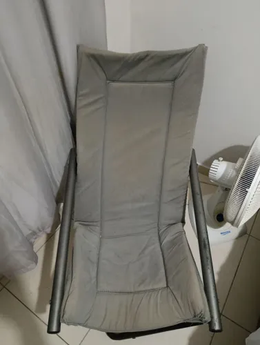 Cadeira de pano e ferro confortável 
