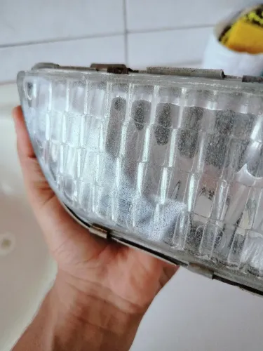 Farol Automotivo Usado