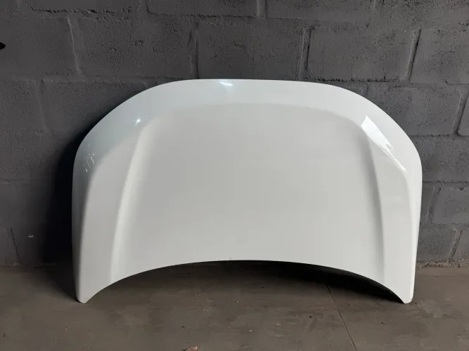 Capô Fiat Mobi liso