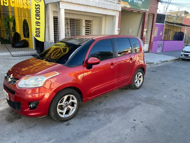 Citroen C3 Picasso GLX 1.5 Flex 8V 5P Mec. 2013